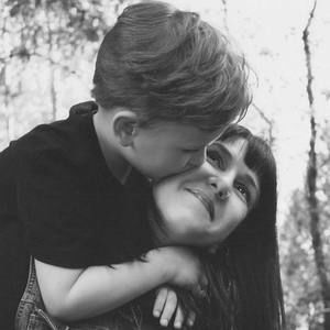 Meet your Posher, Jasmina